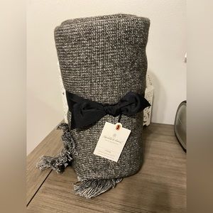 Hearth & hand with magnolia grey throw blanket 55x80